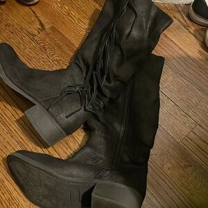 Steve Madden black boots with fringes 🖤4